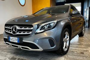 MERCEDES-BENZ GLA 180 Sport
