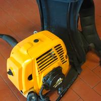 decespugliatore McCulloch spalleggiato 