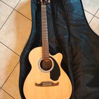 Chitarra acustica elettrificata Fender + custodia