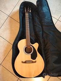 Chitarra acustica elettrificata Fender + custodia