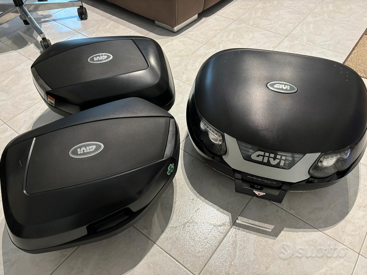 Bauletto Givi Monokey E55 Tech Maxia 3 da 55 litri nero