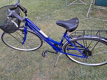 Bicicletta vicini donna