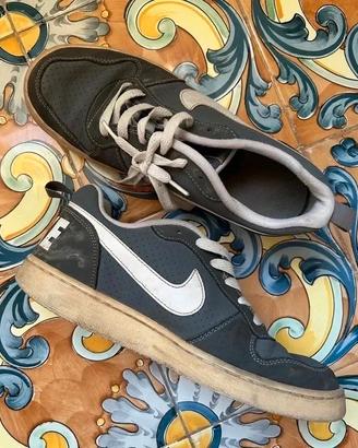 Nike Court Borough Low 2 Grigie scarpe 39 griffate