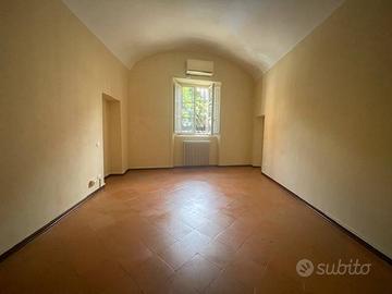 Immobile di 100 m² con 2 locali a Parma