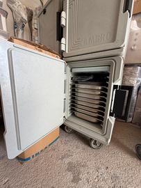 1 ISOBOX con ruote e 1 senza