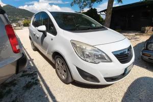 opel meriva sempre tagliandata