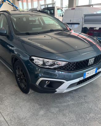 Fiat Tipo 1.6 Mjt S&S SW Cross