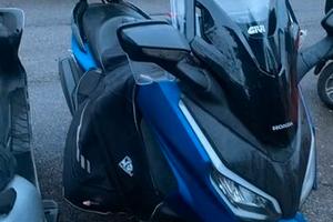 Honda Forza 350 Anno 2023