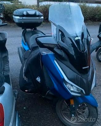 Honda Forza 350 Anno 2023