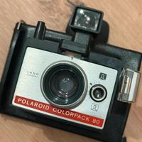 Polaroid e cinepresa vintage