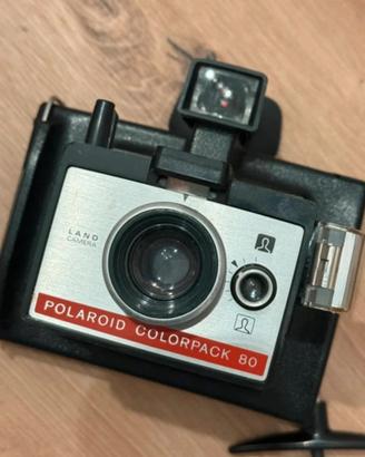 Polaroid e cinepresa vintage