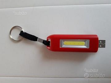 Mini Torcia Portachiavi a led USB