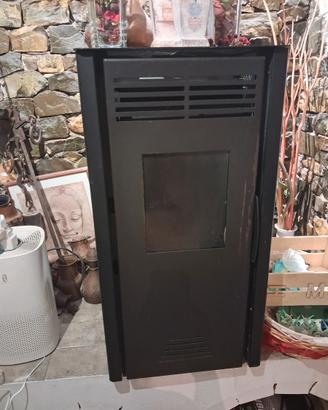 Stufa a pellet 7,4 kw invicta