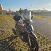 Kymco People S 125 – 2019 – 19.000 km – parabrezza