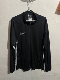 Box Lotto Vestiti al kgAbbigliamento firmato