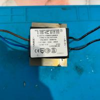 Nuovo Alimentatore 230V - 12V 3,3A Tekne