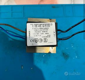 Nuovo Alimentatore 230V - 12V 3,3A Tekne