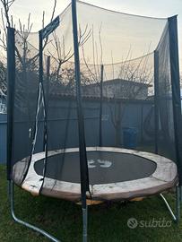 Trampolino elastico da giardino