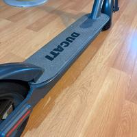 Monopattino elettrico ducati