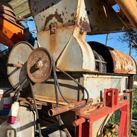 PIGIATRICE - DERASPATRICE UVA