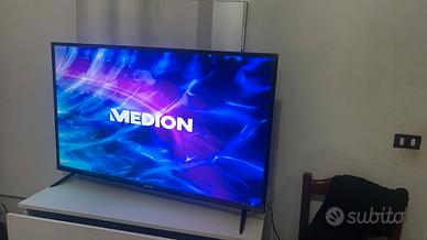 SMART TV ULTRA HD MEDION 50 POLLICI