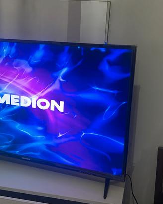 SMART TV ULTRA HD MEDION 50 POLLICI