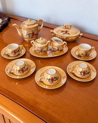 Servizio da caffè vintage anni ’60 in porcellana