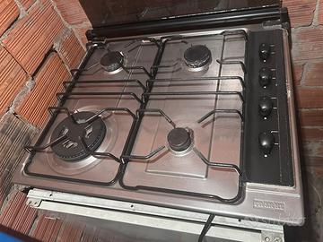 Piano cottura a gas Franke 4 fuochi con coperchio