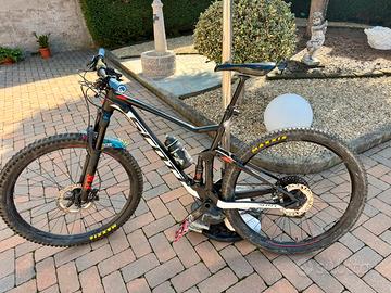 Bicicletta Scott Spark ruote da 29