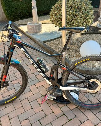 Bicicletta Scott Spark ruote da 29