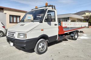 Iveco Daily 35.10 Carroattrezzi