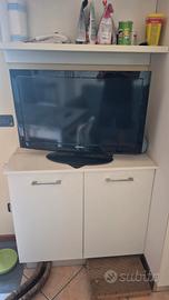 televisione 32"