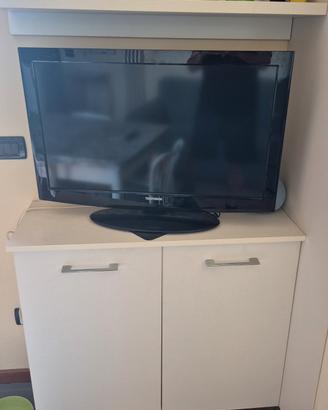 televisione 32"