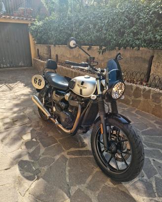 Triumph Street Twin 900