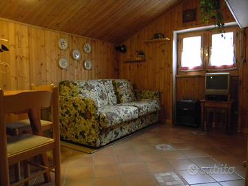 Casamaina (Lucoli) Mansarda arredata