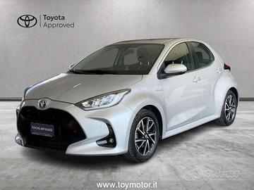 Toyota Yaris 4nd serie 1.5 Hybrid 5 porte Trend