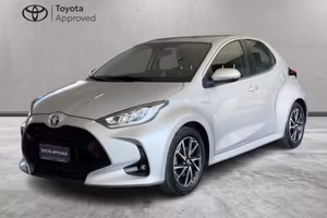 Toyota Yaris 4nd serie 1.5 Hybrid 5 porte Trend