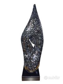 Scultura Astratta in resina con madreperle