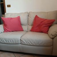 🔥 DIVANO IN PELLE 2 POSTI – 150€ ! 🔥