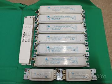 Lotto 9 Trasformatori Elettromeccanici 12V (NTP / 