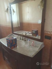 mobile bagno con specchio.  legno  massello. 