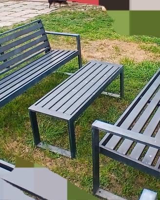 set 2 panchine + 1 tavolino 