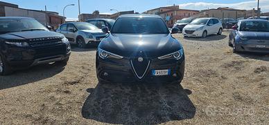 Alfa Romeo Stelvio 2.2 Turbodiesel 160 CV AT8 RWD 