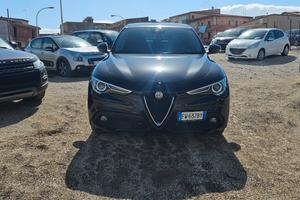 Alfa Romeo Stelvio 2.2 Turbodiesel 160 CV AT8 RWD 