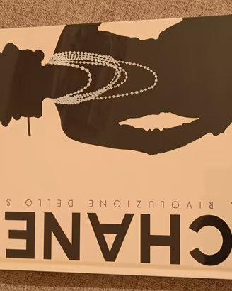 Libro "Coco Chanel. La rivoluzione dello stile