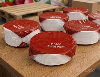 Scatola di piatti di plastica piani