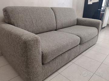 Divano letto 3posti poltrone e sofà come nuovo 