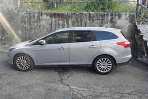 Ford Focus SW 2011 – Station wagon spaziosa e affi