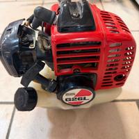 Decespugliatore komatsu con accessori