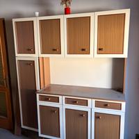 Arredamento di vario genere